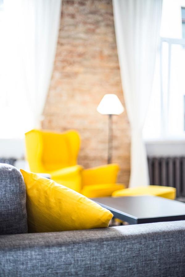 Stylish Studio Apartment In The Heart Of Riga Buitenkant foto